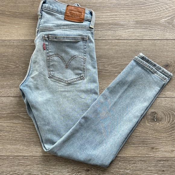 Levi's® Premium - WEDGIE FIT ANKLE WOMEN'S JEANS, size 25 - Picture 2 of 12